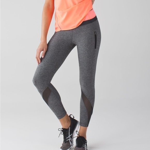 Size 4 Lululemon Inspire Tight‎ II Grey/Blue Leggings - Picture 2 of 10